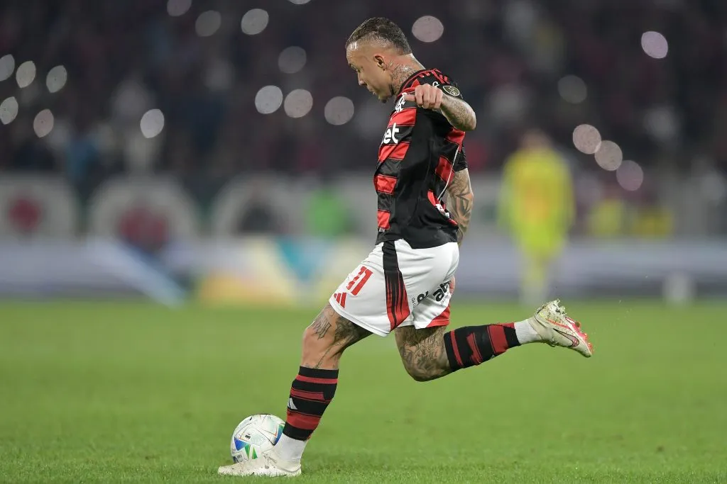 Cebolinha acabou tendo atuação sem destaque em Flamengo x Internacional. Foto: Thiago Ribeiro/AGIF