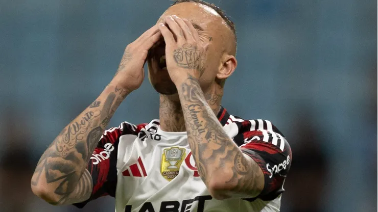 Cebolinha acabou sendo muito criticado em Flamengo x Inter e situação repercutiu no Grêmio.