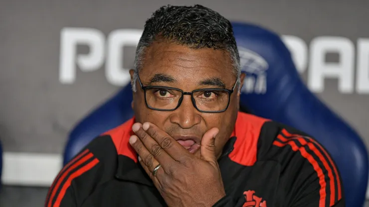 Roger Machado se posiciona sobre Flamengo de Filipe Luís após derrota do Internacional