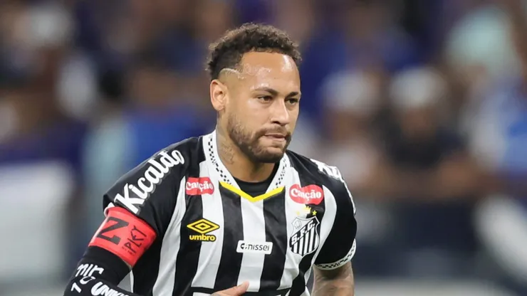Neymar durante partida diante do Cabuloso