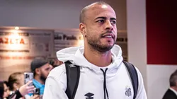 Lateral chegou com moral - Foto: Raul Baretta/Santos FC.