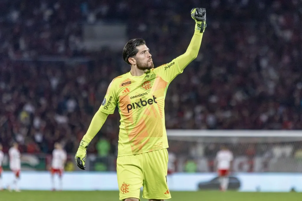 RJ – RIO DE JANEIRO – 13/08/2025 – COPA LIBERTADORES 2025, FLAMENGO X INTERNACIONAL – Rossi jogador do Flamengo durante partida contra o Internacional no estadio Maracana pelo campeonato Copa Libertadores 2025. Foto: Lucas Gabriel Cardoso/AGIF
