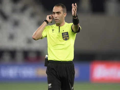 Davi Lacerda apita duelo entre Botafogo e Palmeiras pelo Brasileirão