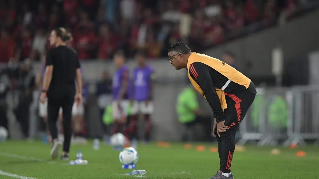 Flamengo x Inter no Maracanã. Foto: Thiago Ribeiro/AGIF