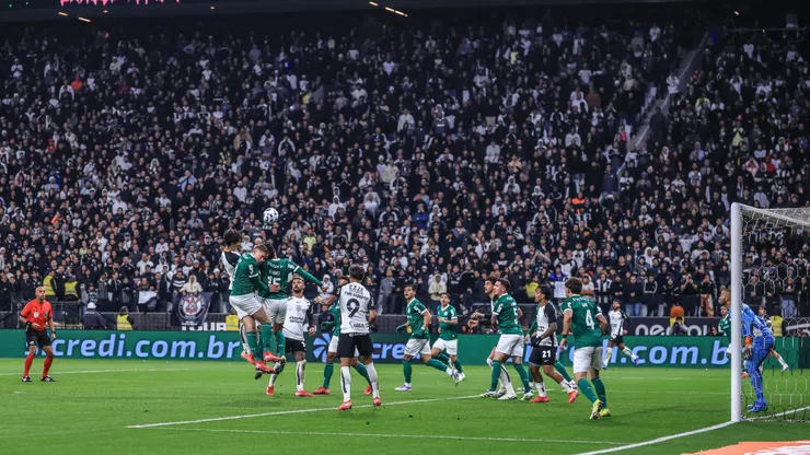 Torcida do Corinthians marcou presença na Neo Química Arena no clássico contra o Palmeiras. Foto: Marcello Zambrana/AGIF