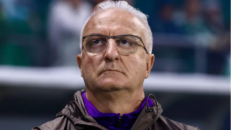 Dorival Júnior durante partida entre Palmeiras e Corinthians, no Allianz Parque, pela Copa do Brasil.