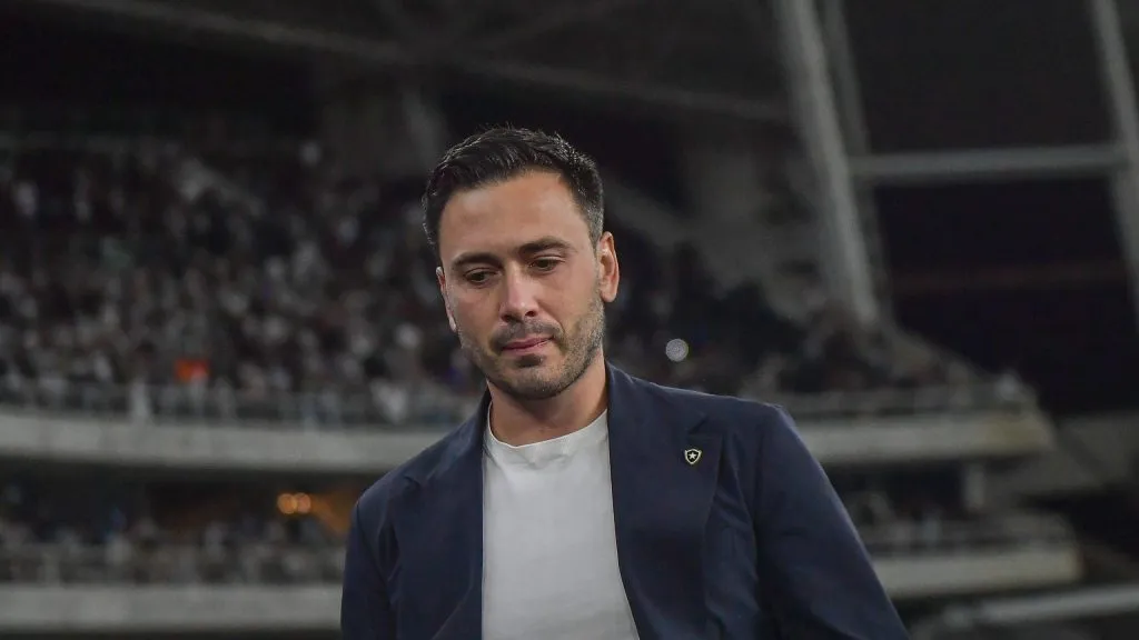 Davide Ancelotti, técnico do Botafogo. Foto: Thiago Ribeiro/AGIF.