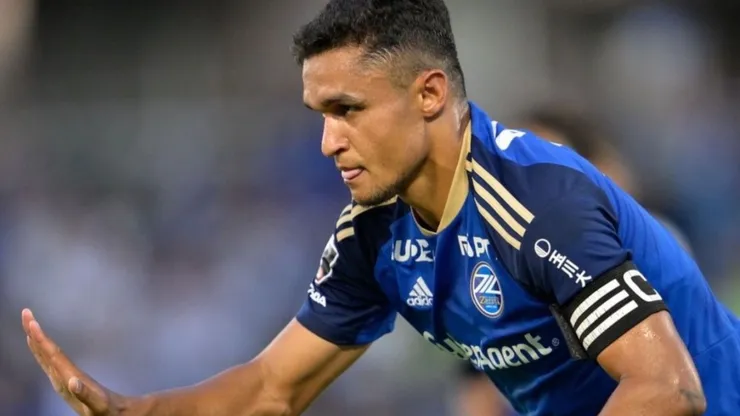Erik voltou a entrar no radar do Vasco da Gama - Foto: Reprodução/Machida Zelvia