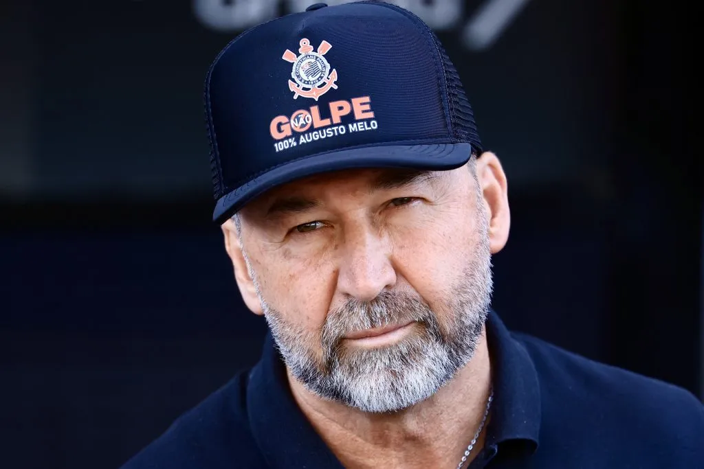 SP – SAO PAULO – 18/05/2025 – BRASILEIRO A 2025, CORINTHIANS X SANTOS – Augusto Melo presidente do Corinthians durante partida contra o Santos no estadio Arena Corinthians pelo campeonato Brasileiro A 2025.  Foto: Marcello Zambrana/AGIF