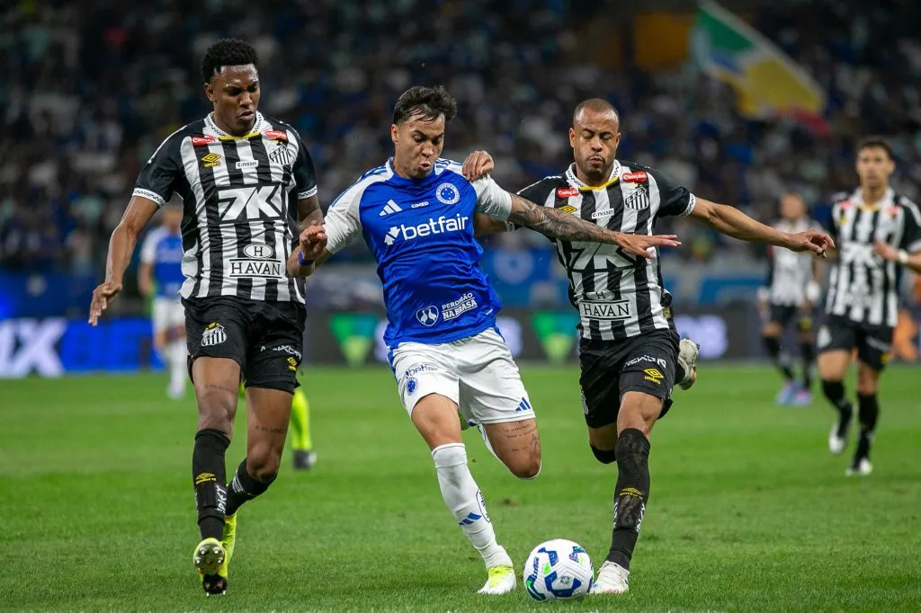 Cruzeiro e Santos, pela 19ª rodada. Foto: Fernando Moreno/AGIF