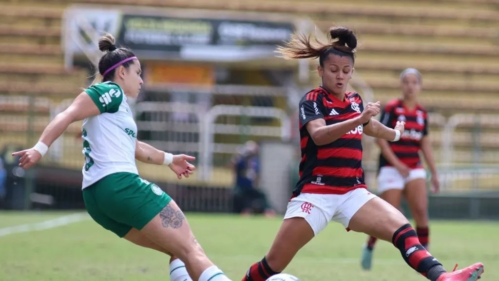 Flamengo e Palmeiras no primeiro jogo do Brasileirão Feminino
