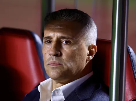 Crespo é criticado pela escalação do atacante Tapia na noite desse sábado