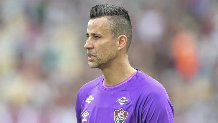 Fábio atingiu marca histórica pelo Fluminense. Foto: Thiago Ribeiro/AGIF