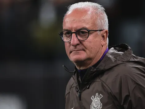 Após derrota, torcida do Corinthians se divide sobre Dorival Júnior