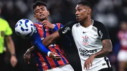 Vitinho jogador do Corinthians disputa lance com Luciano Rodriguez jogador do Bahia durante partida no estadio Arena Corinthians pelo campeonato Brasileiro A 2025. Foto: Ettore Chiereguini/AGIF