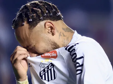 Câmeras flagram choro de Neymar após goleada do Vasco