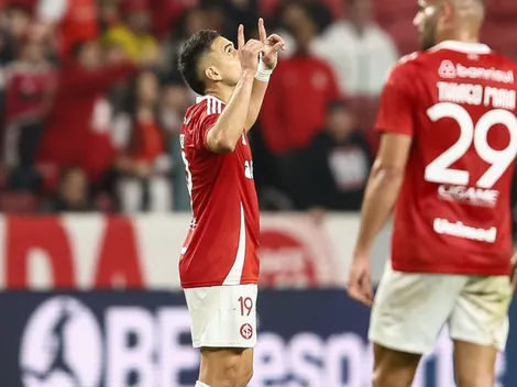 Gol polêmico de Borré marcado contra o Flamengo