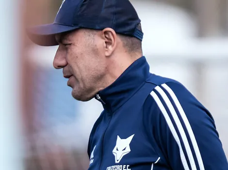 Leonardo Jardim aguarda William para definir escalação do Cruzeiro