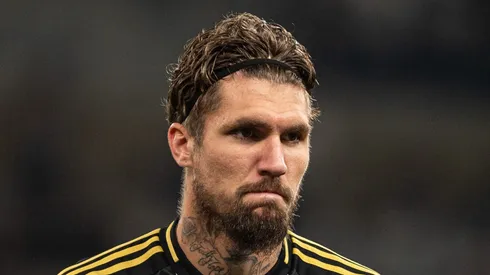 Lyanco no Atlético. Foto: Alessandra Torres/AGIF