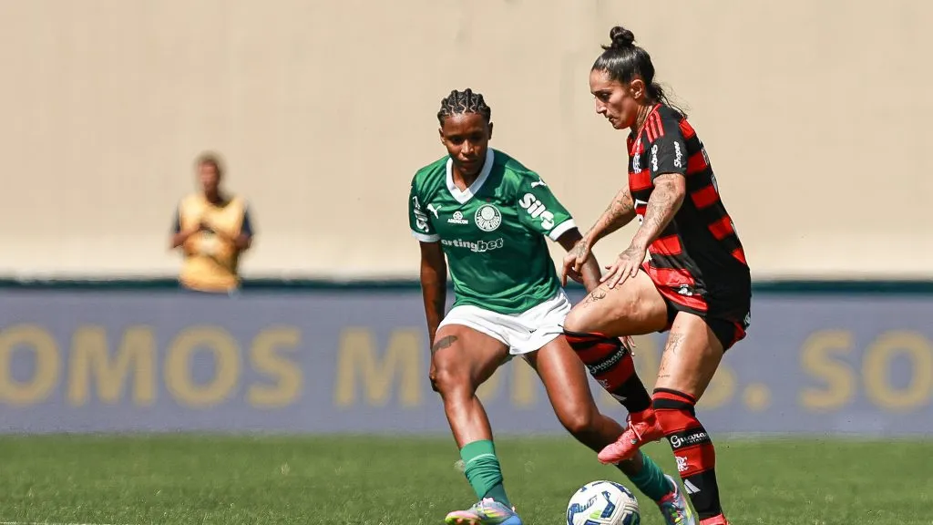 Palmeiras e Flamengo em campo pelo Brasileirão Feminino