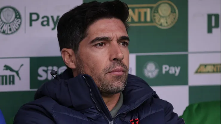 Abel Ferreira deve escalar um time alternativo em jogo de volta contra o Universitário pela Libertadores.