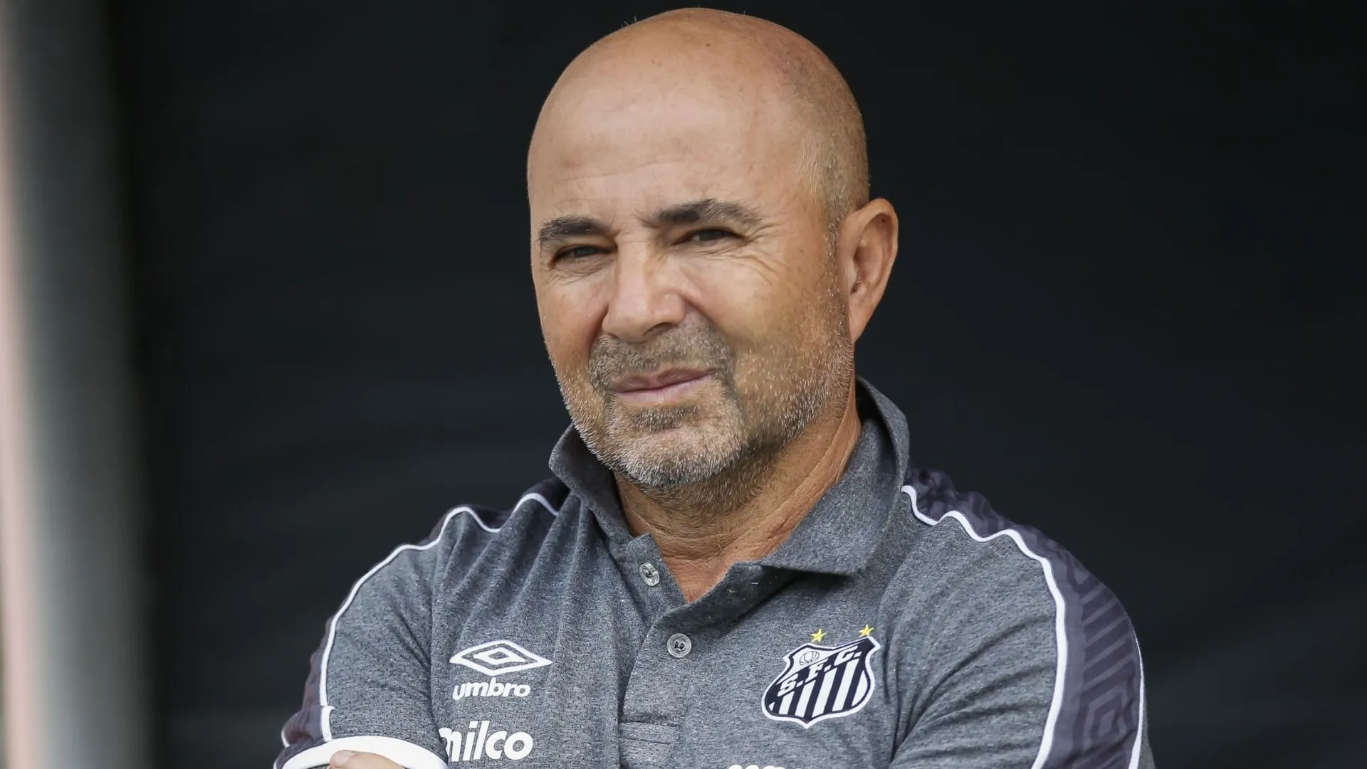 Jorge Sampaoli, atuando como técnico do Santos em 2019 (Foto: Bruna Prado/Getty Images)