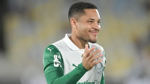 Vitor Roque em campo pelo Palmeiras. Foto: Thiago Ribeiro/AGIF