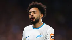 Claudinho, meia do Al-Sadd -Foto: Clive Rose/Getty Images