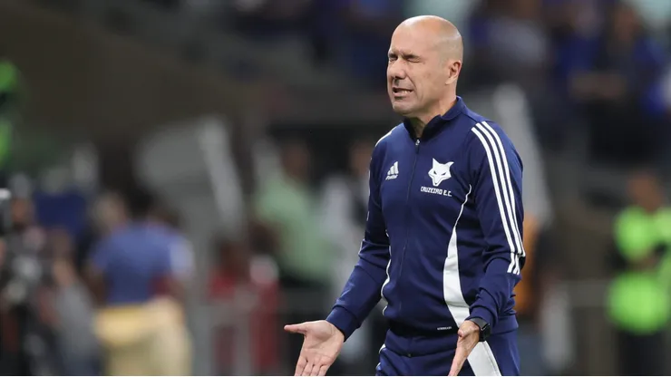 Leonardo Jardim técnico do Cruzeiro o Foto: Gilson Lobo/AGIF