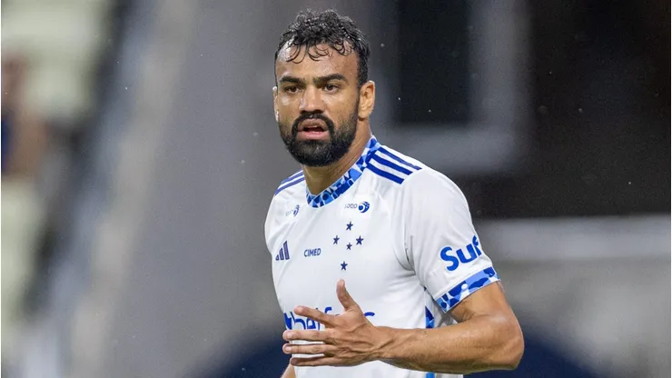 Fabrício Bruno se posiciona após empate do Cruzeiro