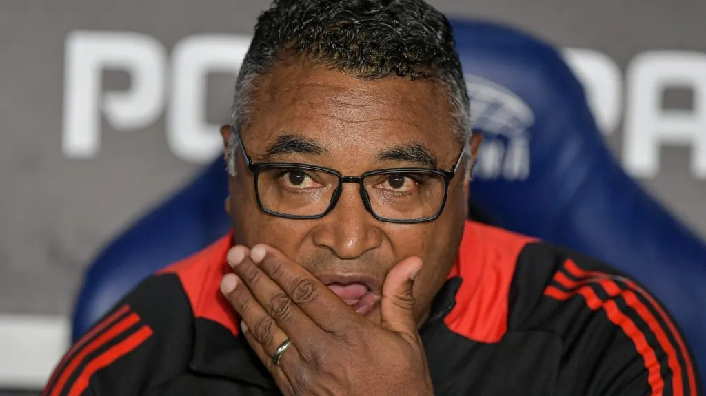 Roger Machado durante partida. Foto: Thiago Ribeiro/AGIF