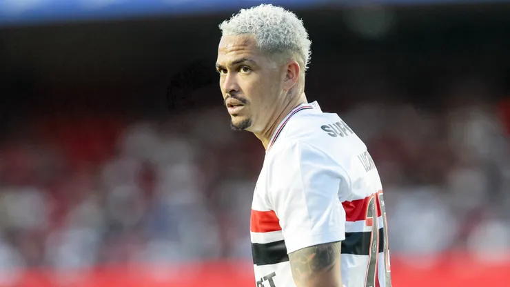 Luciano é um dos principais nomes do São Paulo em 2025 - Foto: Marco Miatelo/AGIF