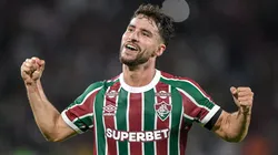 Martinelli é ovacionado em vitória por 2 a 0 sobre o América de Cali, no Maracanã.