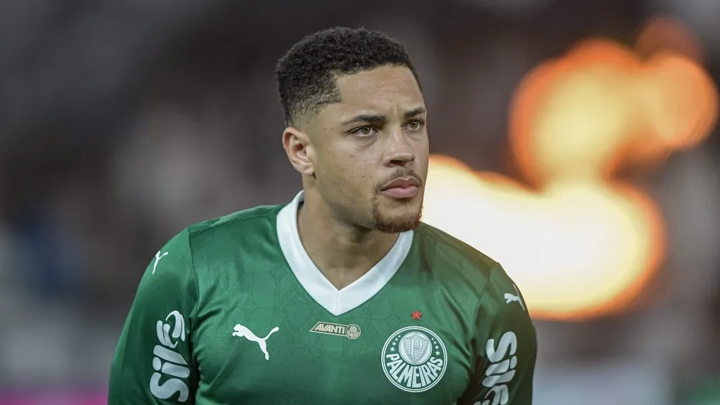 Vitor Roque, atleta do Alviverde. Foto: Thiago Ribeiro/AGIF.