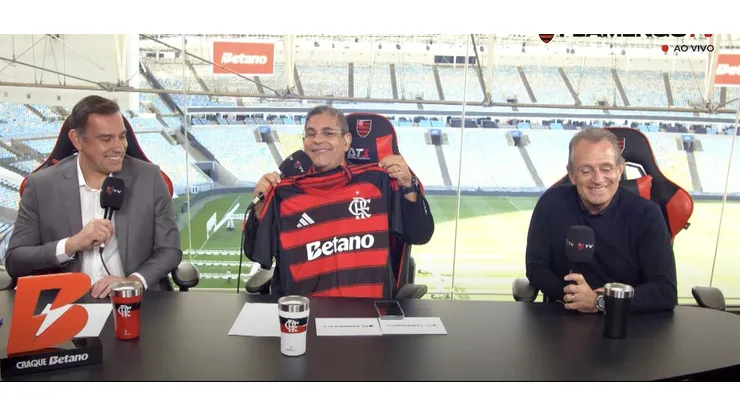 Flamengo apresentando o novo patrocinador Imagem: Reprodução/YouTube/FlamengoTV