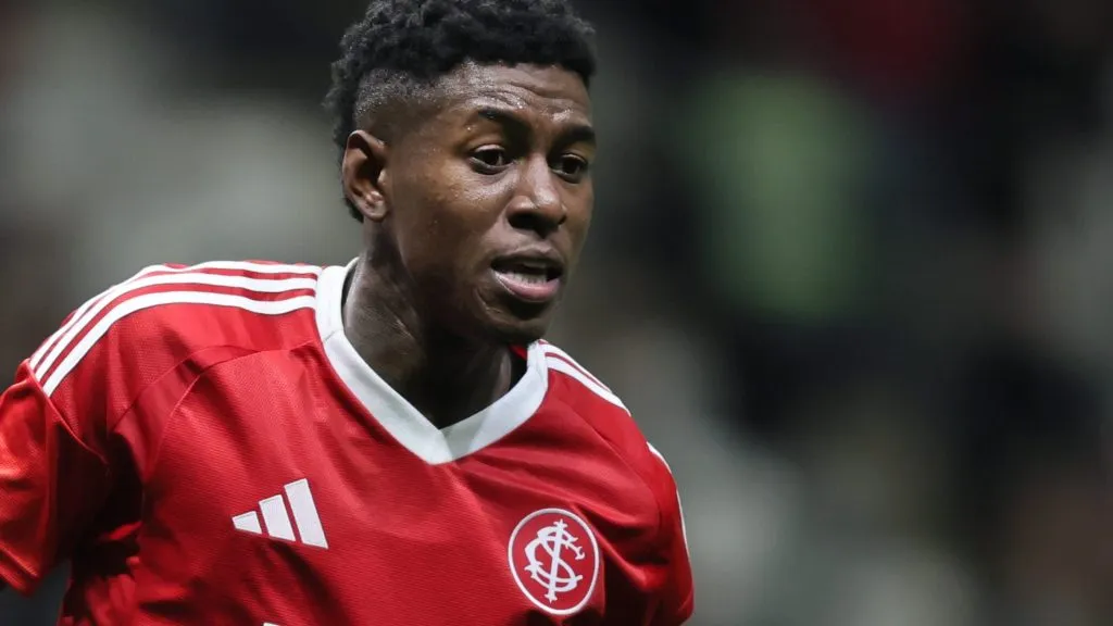 Vitão em partida do Inter