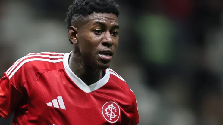 Vitão pode ser vendido pelo Internacional.