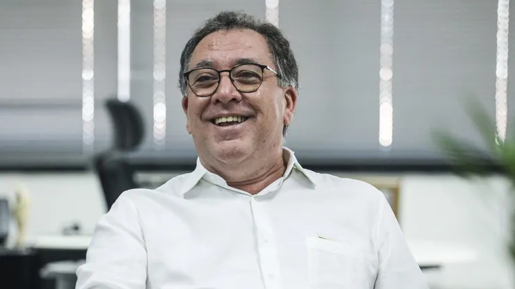 Presidente monitora o mercado - Foto: Reinaldo Campos/Santos FC.
