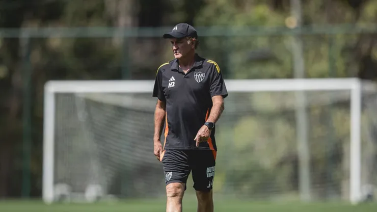 Treinador tem algumas dúvidas para armar o Atlético-MG (Foto: Pedro Souza / Atlético)