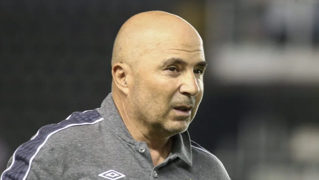 Foto: Marcello Zambrana/AGIF – Sampa é o plano A do Santos no mercado da bola.