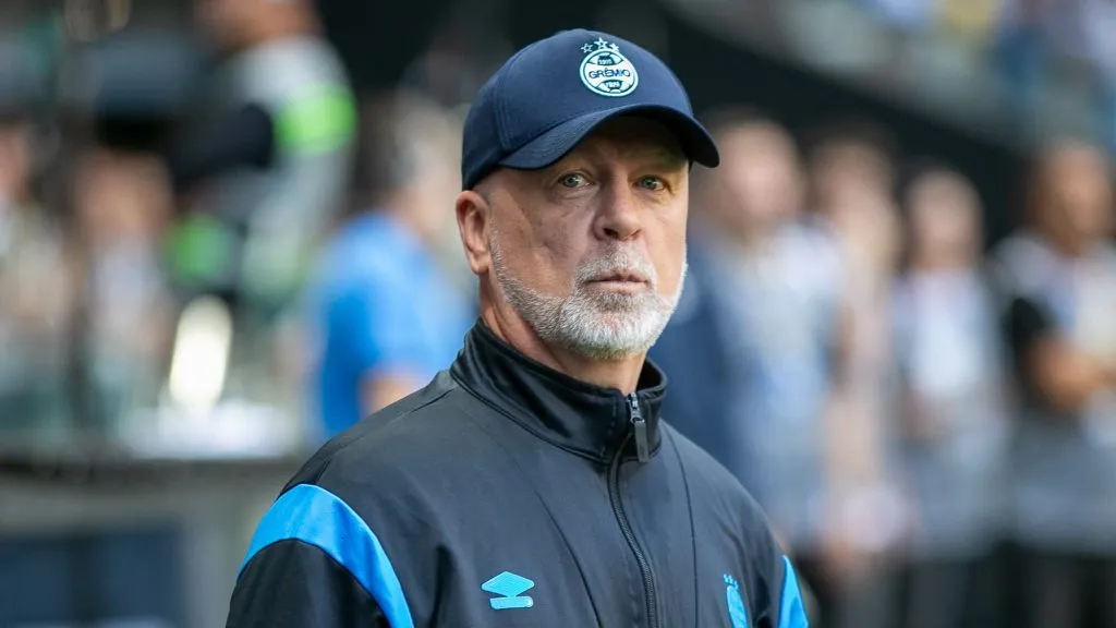 Mano Menezes, técnico do Tricolor. Foto: Fernando Moreno/AGIF.