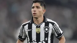 Imprensa turca coloca Savarino na mira do Trabzanspor.