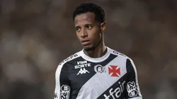 RJ - RIO DE JANEIRO - 12/04/2025 - BRASILEIRO A 2025, VASCO X SPORT - Tche Tche jogador do Vasco durante partida contra o Sport no estadio Sao Januario pelo campeonato Brasileiro A 2025. Foto: Thiago Ribeiro/AGIF