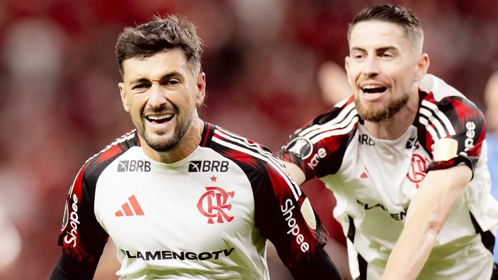 Arrasca comemora o primeiro gol do Mengão no Beira-Rio – Foto: Adriano Fontes/Flamengo