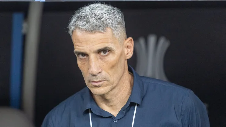Vojvoda tem planejamento definido para o Santos na temporada