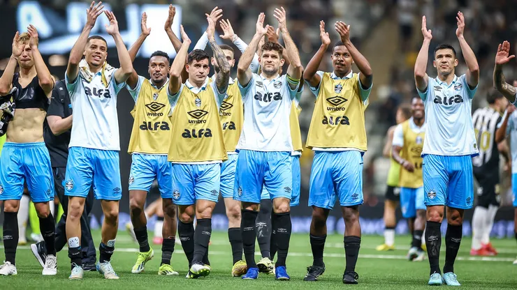 Grêmio, após a vitória sobre o Atlético-MG (LUCAS UEBEL/GREMIO FBPA)