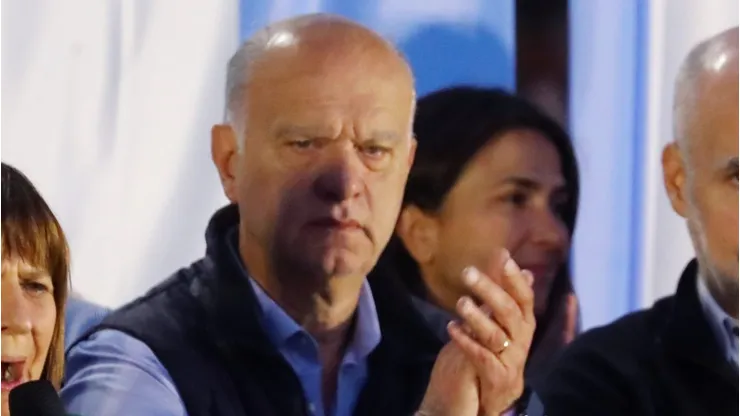 Presidente aponta culpado por confusão em estádio