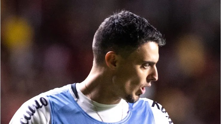 Matheus Bachi atua como auxiliar no SFC.
