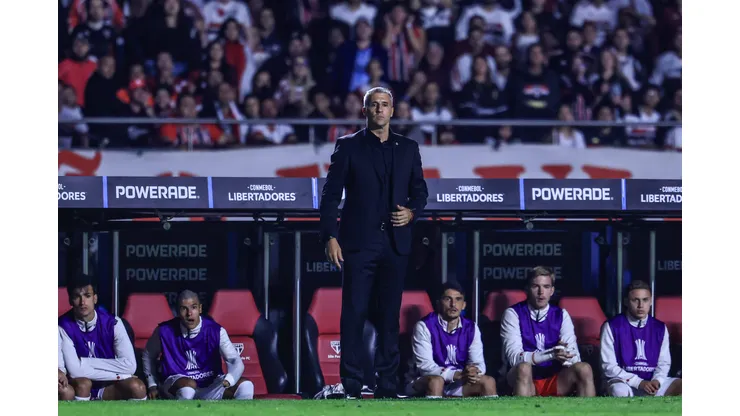 Hernan Crespo tecnico do Sao Paulo durante partida contra o Atletico Nacional no estadio Morumbi pelo campeonato Copa Libertadores 2025. Foto: Marcello Zambrana/AGIF