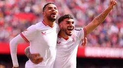 Isaac Romero (à direita), do Sevilla, foi pedido por Sampaoli em caso de aceite no Santos